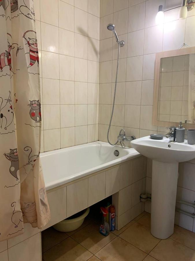 Appartement Moskovs'Kyi Avenue 80/82 à Kharkiv Extérieur photo